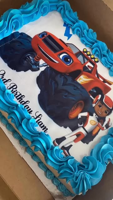 Torta de Blaze and the Monster Machines